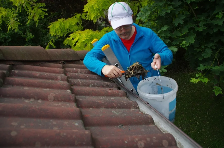 Experienced Gutter Cleaning Service Vallejo, CA Experienced Gutter Cleaning Service Vallejo, CA