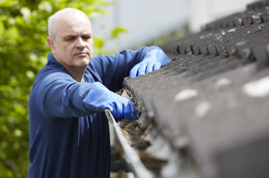 Premium Gutter Cleaning Service Vallejo, CA Premium Gutter Cleaning Service Vallejo, CA